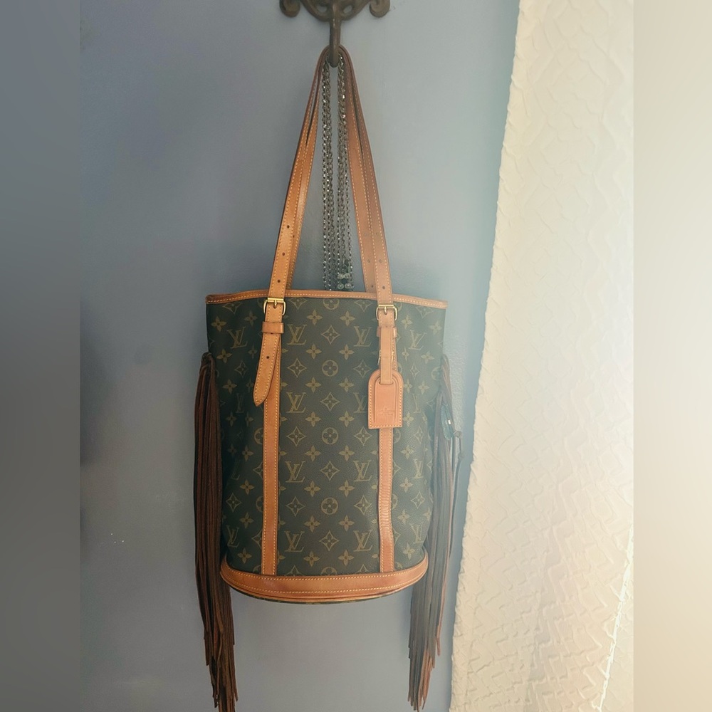 Vintage BoHo Louis Vuitton bucket bag